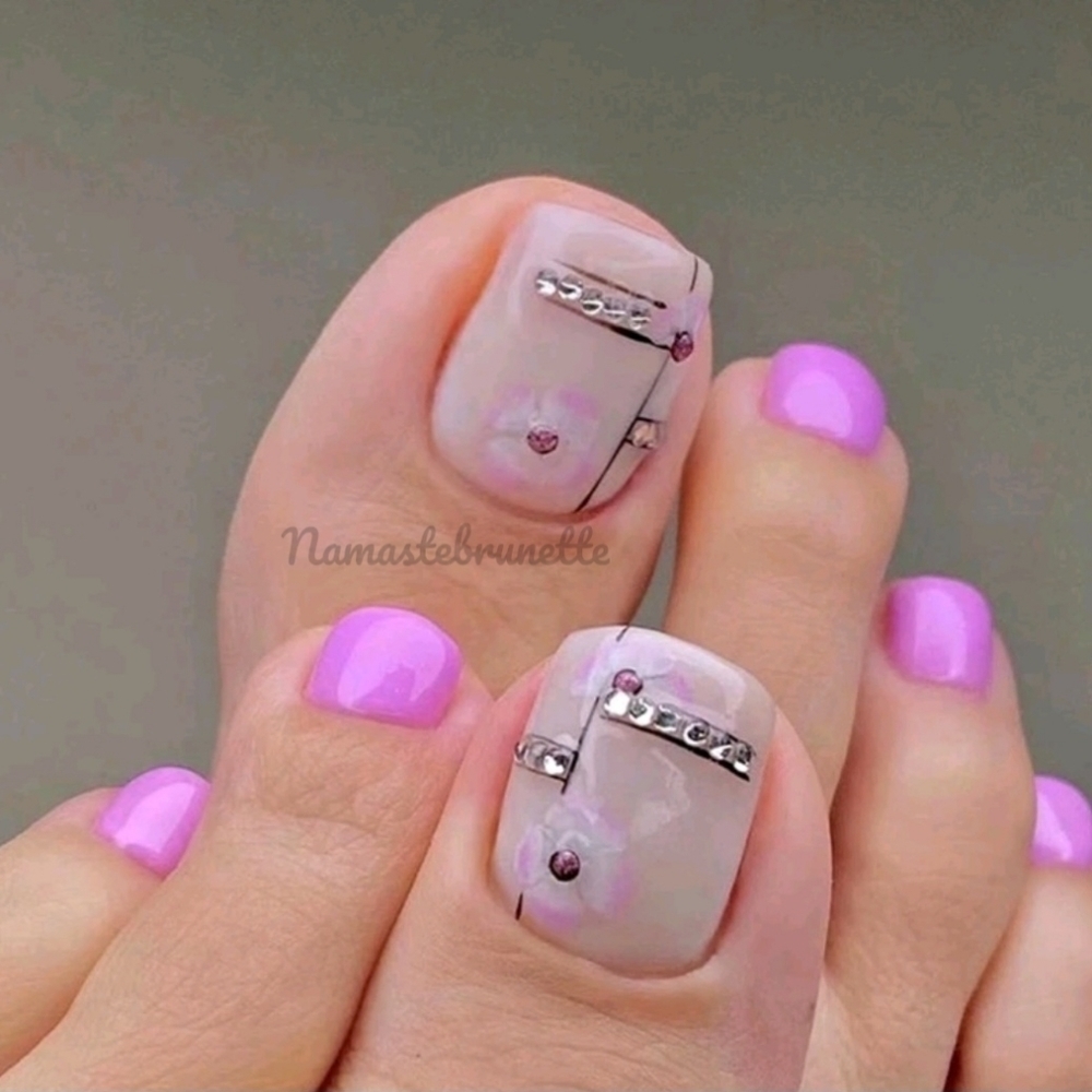 2/$16 Pink Floral Rhinestone Press on Toenails